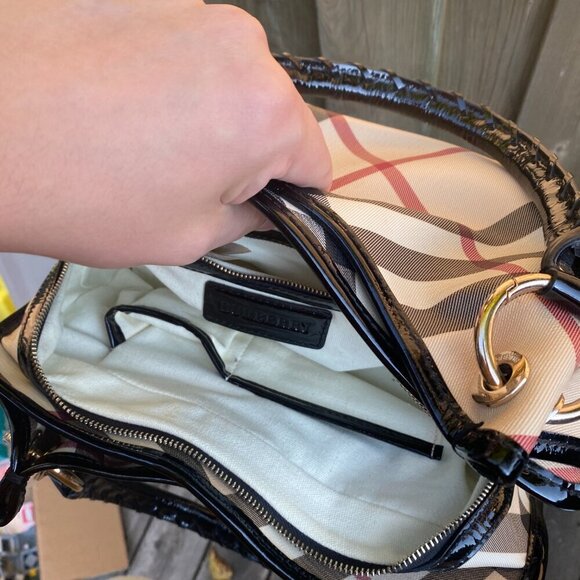 Burberry Nova check Leather Purse Hand Bag - Picture 8 of 8